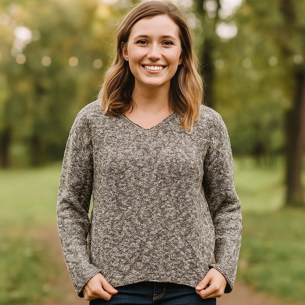 ALPS Fine Women’s Apparel Sweater Size Medium
